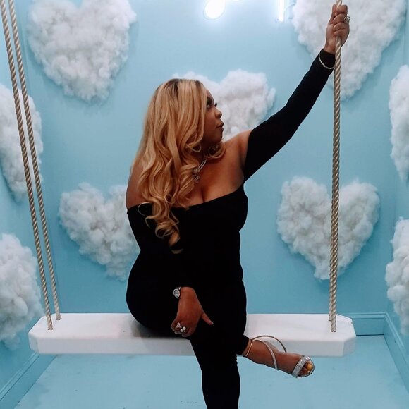 ✨ Hey, I’m ZsaZsa! Let’s Connect 💕 - Picture 4 of 17